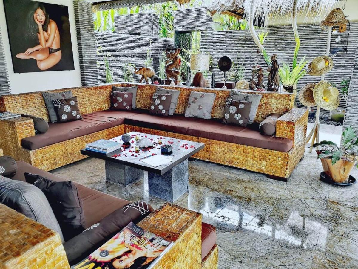 The Zala Villa Canggu Buitenkant foto