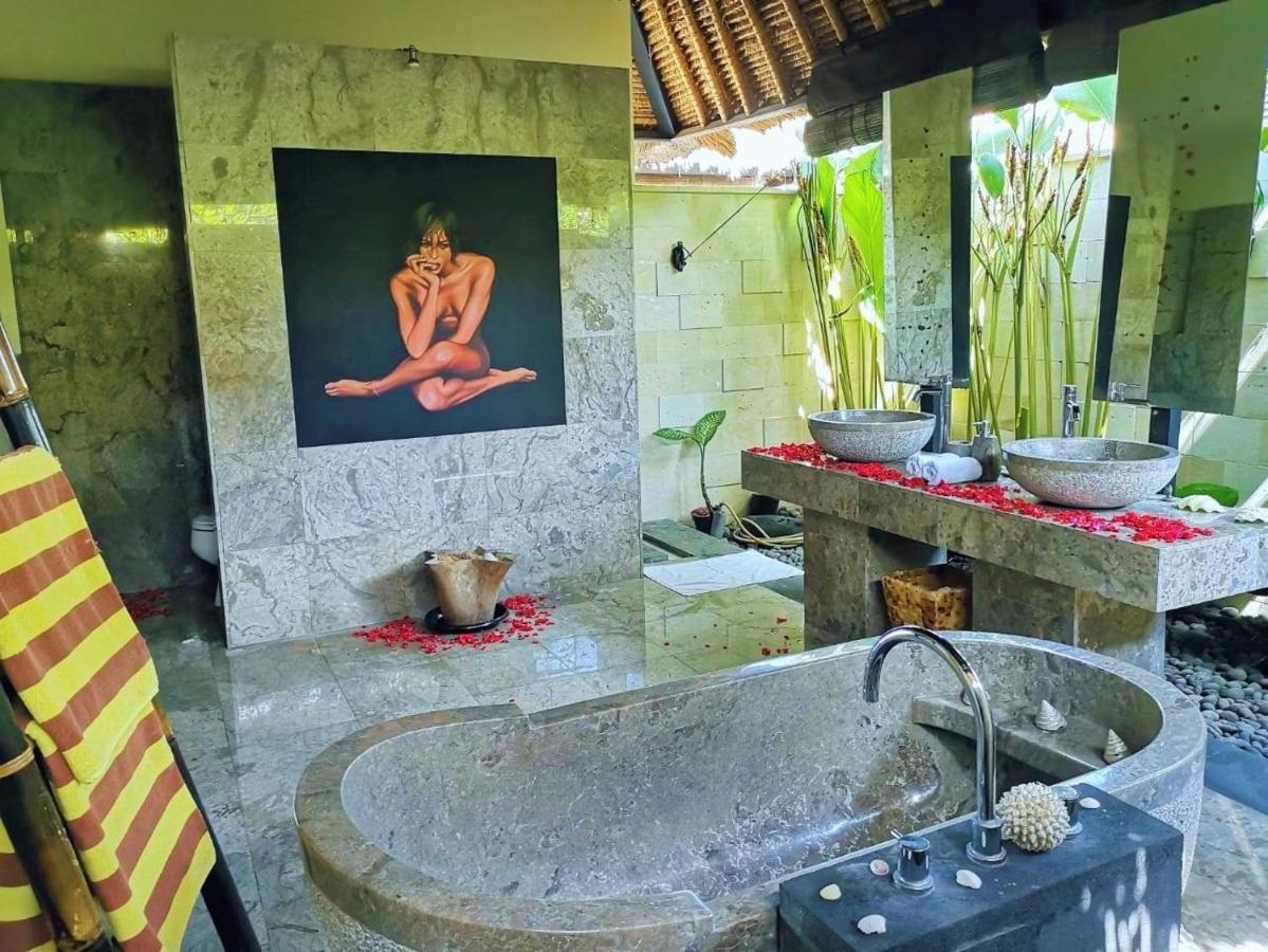 The Zala Villa Canggu Buitenkant foto