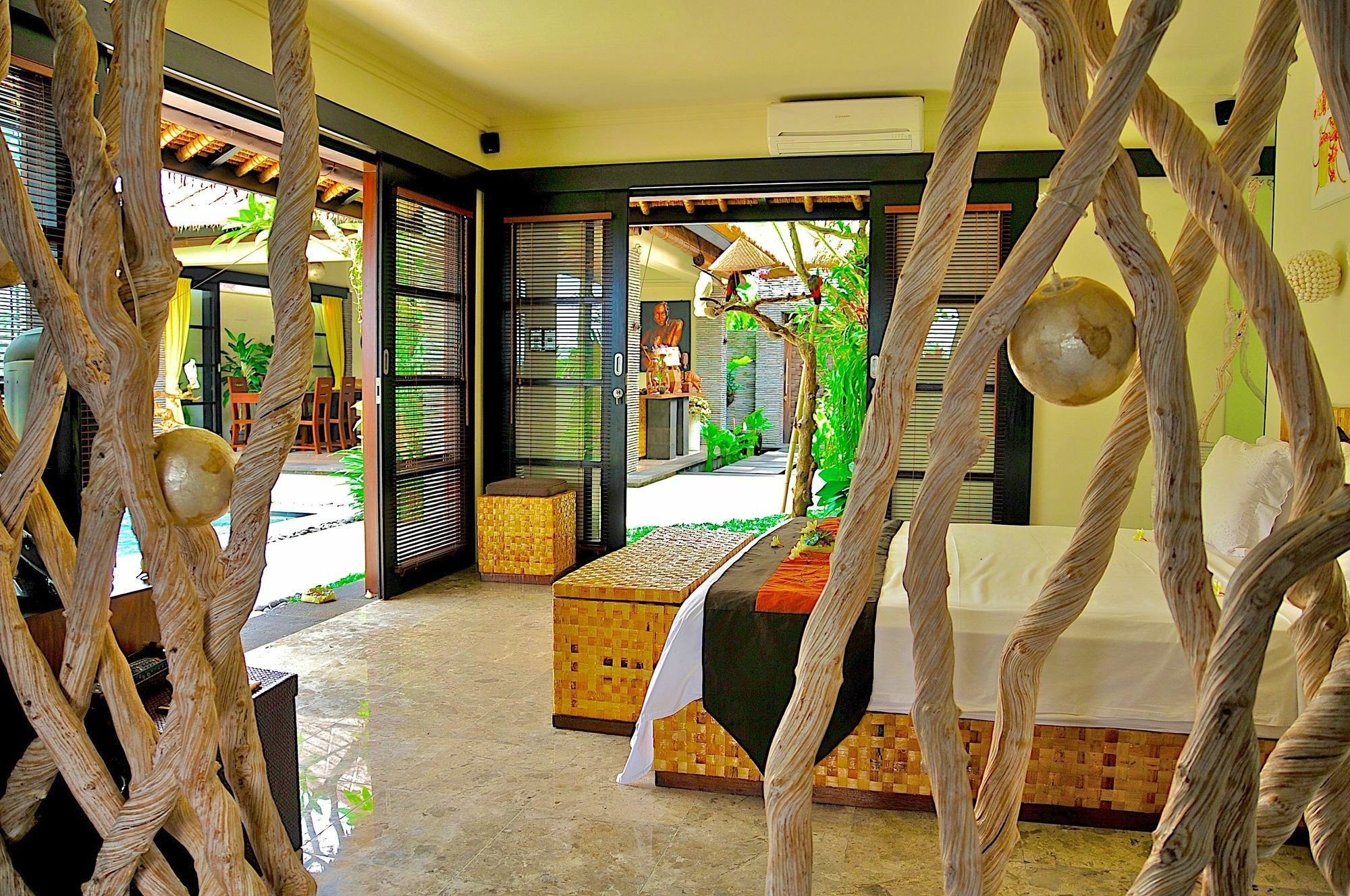The Zala Villa Canggu Buitenkant foto